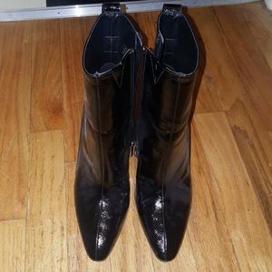 ❗Zara Patent Leather Booties❗